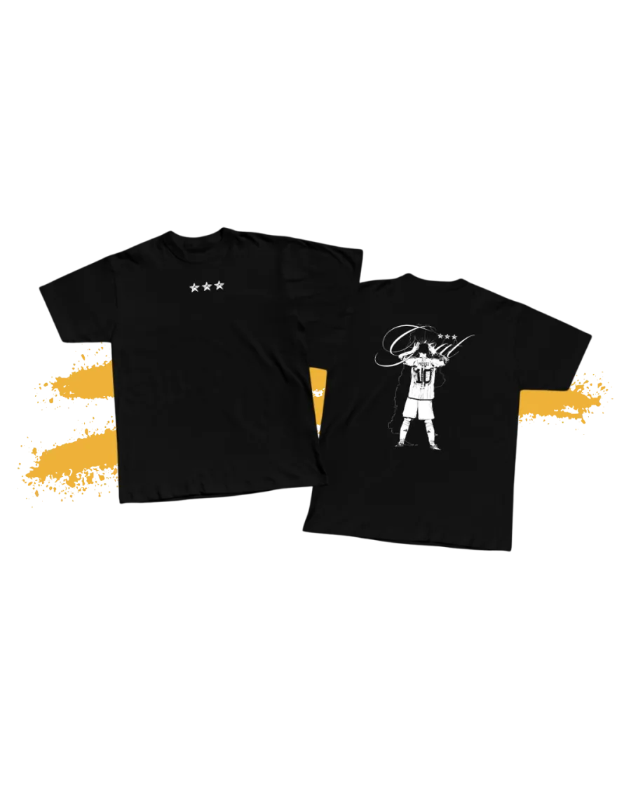 Remera negra con la silueta del festejo y tres estrellas