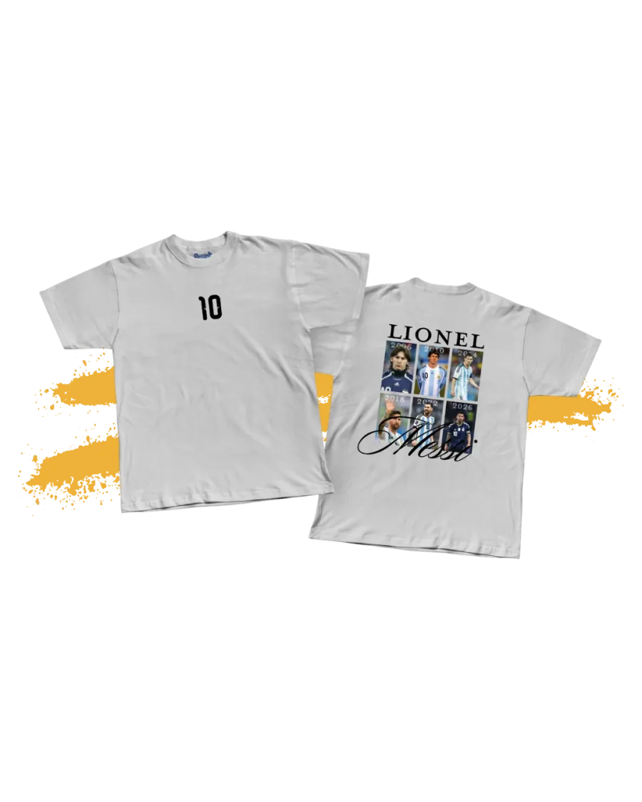 Remera gris homenaje a Lionel Messi: el 10 al frente y un collage de fotos de 2006 a 2026 en la espalda